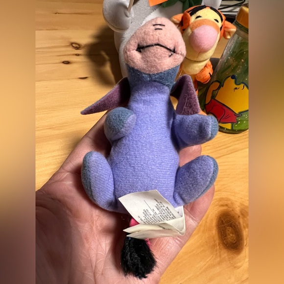 Misc. Disney Winnie the Pooh lot eeyore tiger Pooh bear piglet sippy cup Italy - Picture 2 of 7